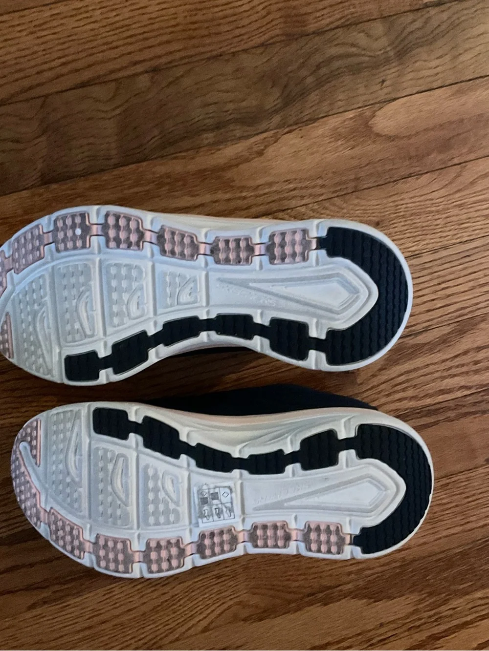 Skechers D'Lux Walker sneakers in navy and pink Sz 8.5